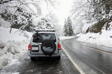 路面凍結に注意